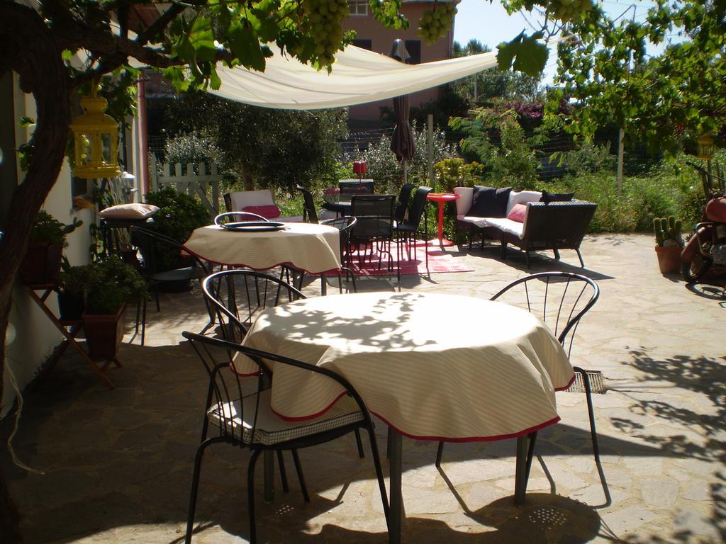 Il Giardino Di Emilio Bed & Breakfast Marrùbiu Cameră foto