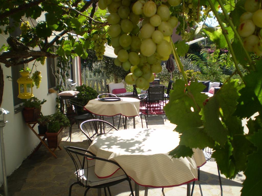 Il Giardino Di Emilio Bed & Breakfast Marrùbiu Exterior foto