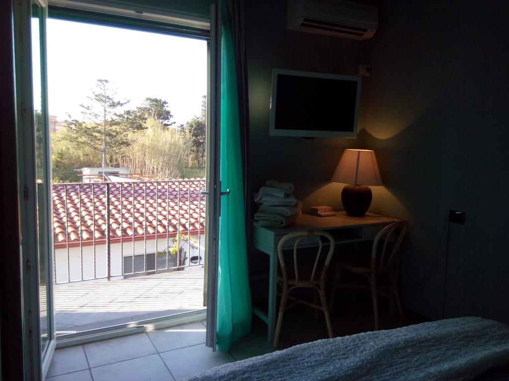 Il Giardino Di Emilio Bed & Breakfast Marrùbiu Exterior foto